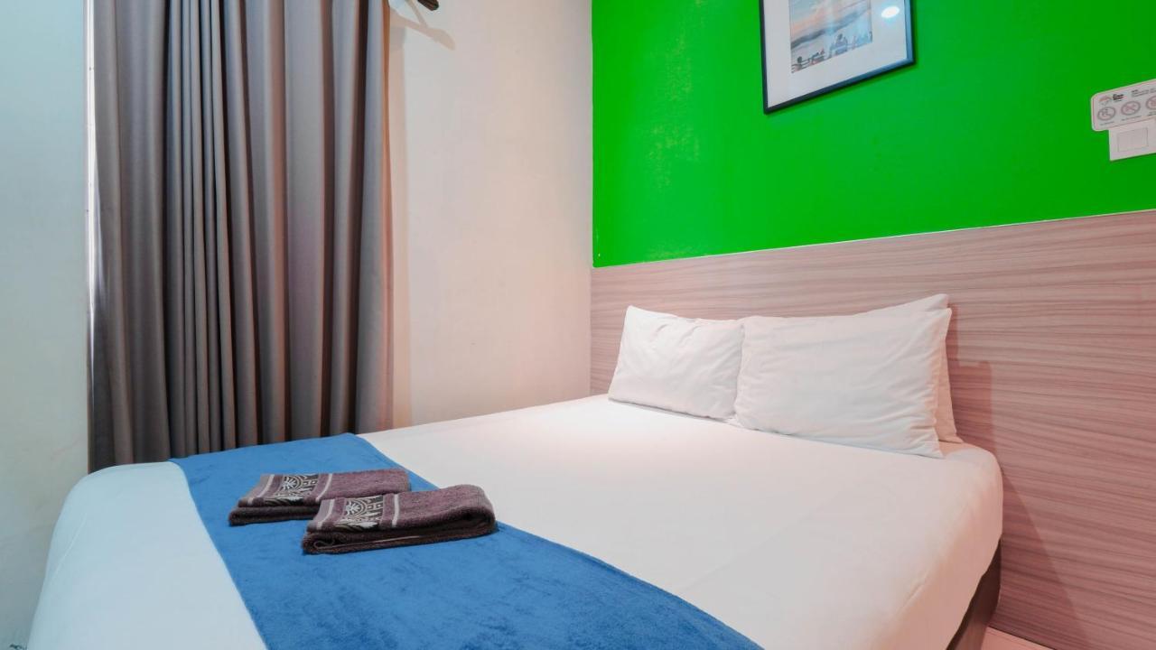Cabin Hotel Sutomo Γιογκιακάρτα Εξωτερικό φωτογραφία