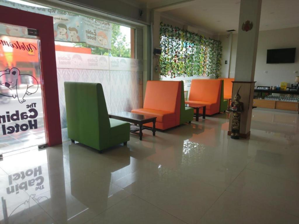 Cabin Hotel Sutomo Γιογκιακάρτα Εξωτερικό φωτογραφία