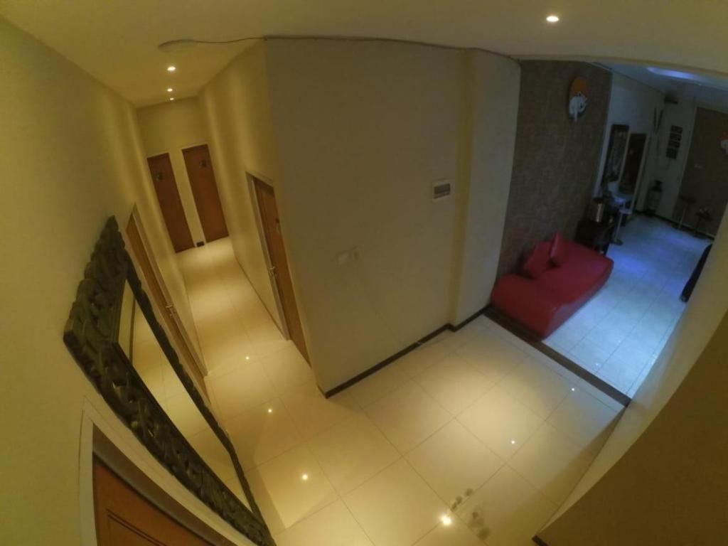 Cabin Hotel Sutomo Γιογκιακάρτα Εξωτερικό φωτογραφία